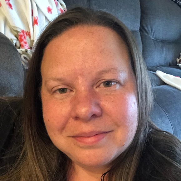 Meet your Posher, Carla - Picture 1 of 1